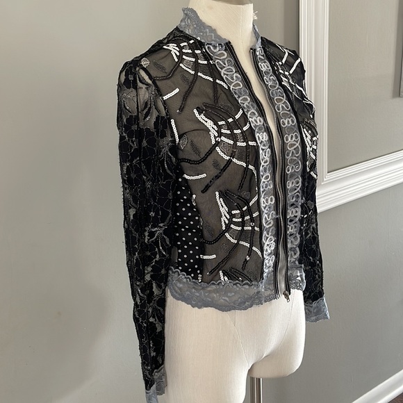 SALE 🧡 Jaipur Lace Jacket - Picture 2 of 5